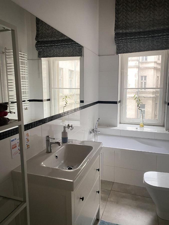 Rabarbar Apartman Łódź Kültér fotó